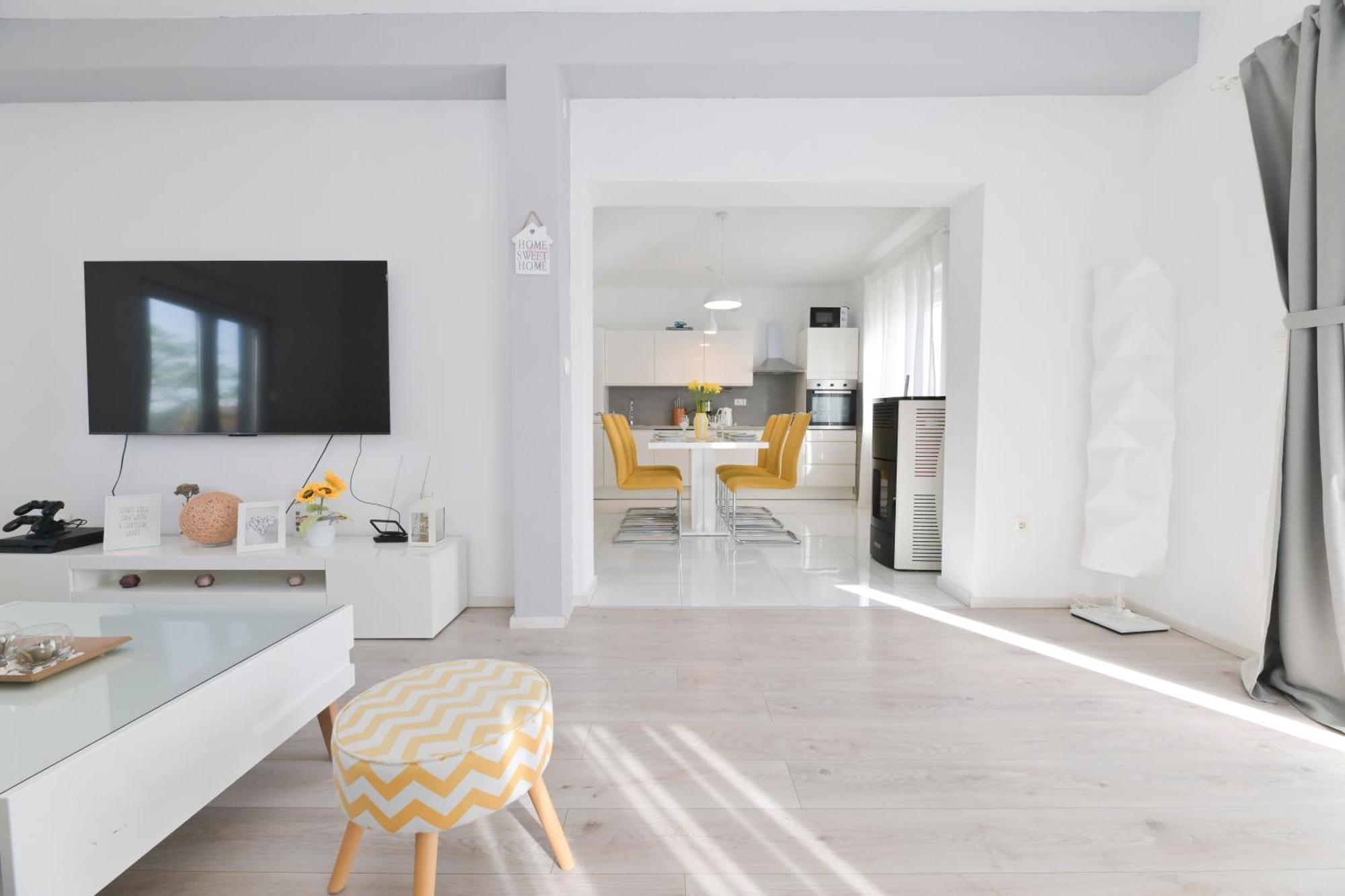 Apartment Amelie - With Pool And Sauna! Galovac  Extérieur photo